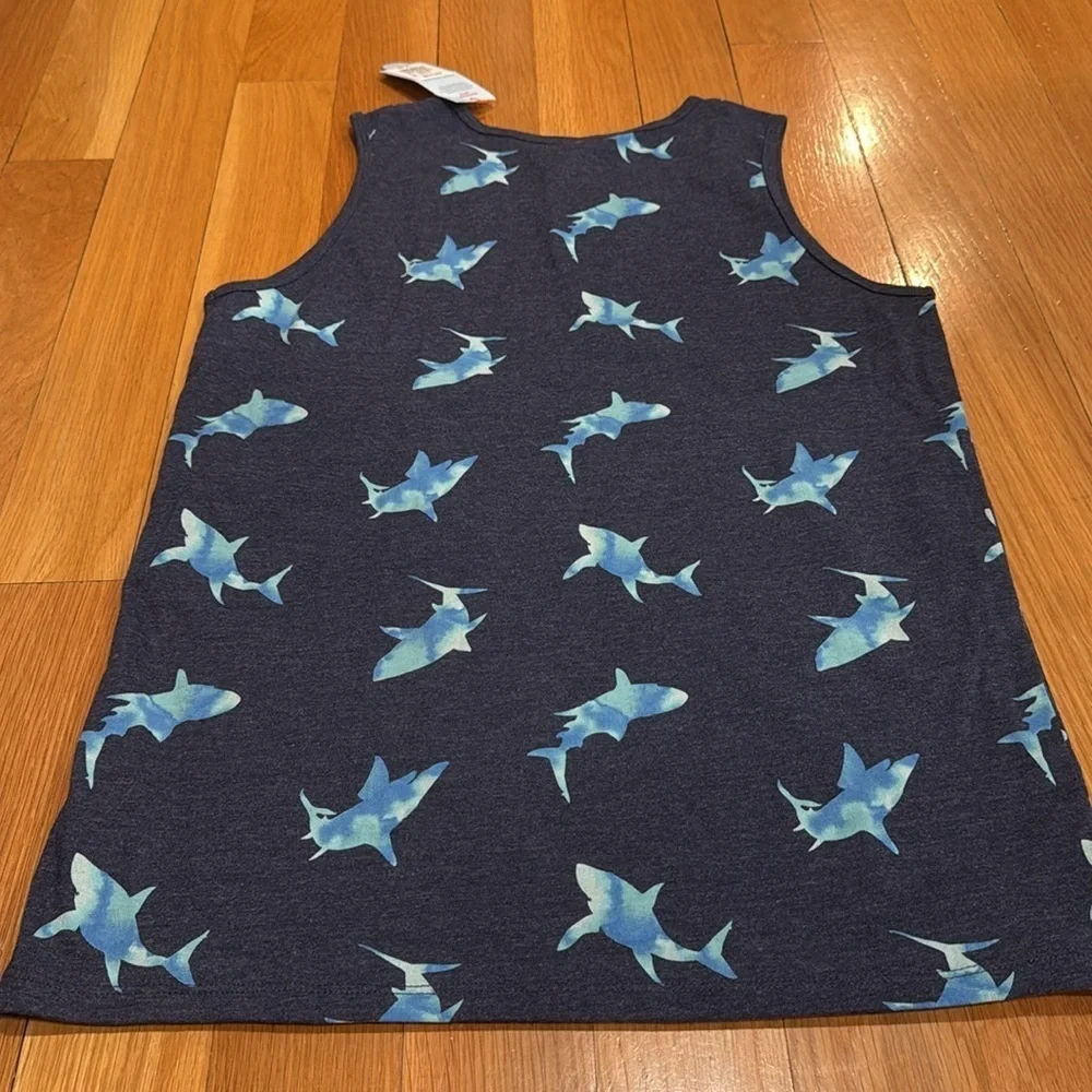 NWT Cat & Jack boys shark tank top size XXl.